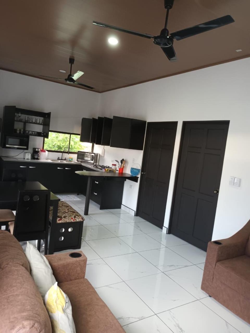 Apartamento Rodriguez Quepos Exteriér fotografie